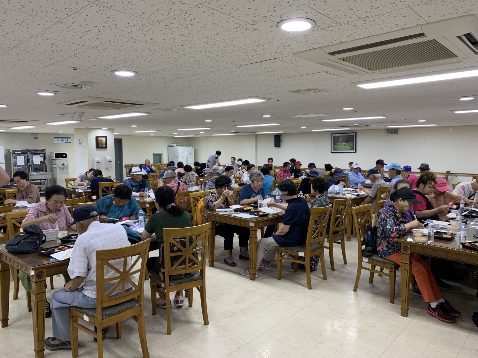 대전지장협 유성구지회, 송산한의원과 업무협약식 개최 < 사회복지 < 뉴스 < 기사본문 - 소셜포커스(socialfocus) 대전지장협 유성구지회... 